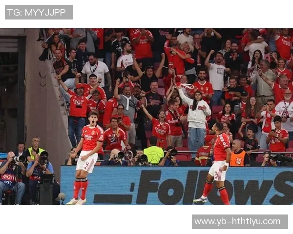 阿森纳与纽卡工作人员冲突现场惊现干草叉引发热议